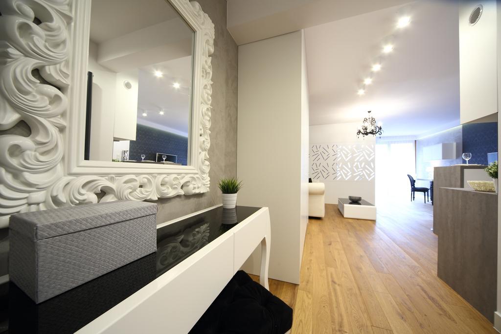 Old Town Friendhouse Apartments Krasków Εξωτερικό φωτογραφία